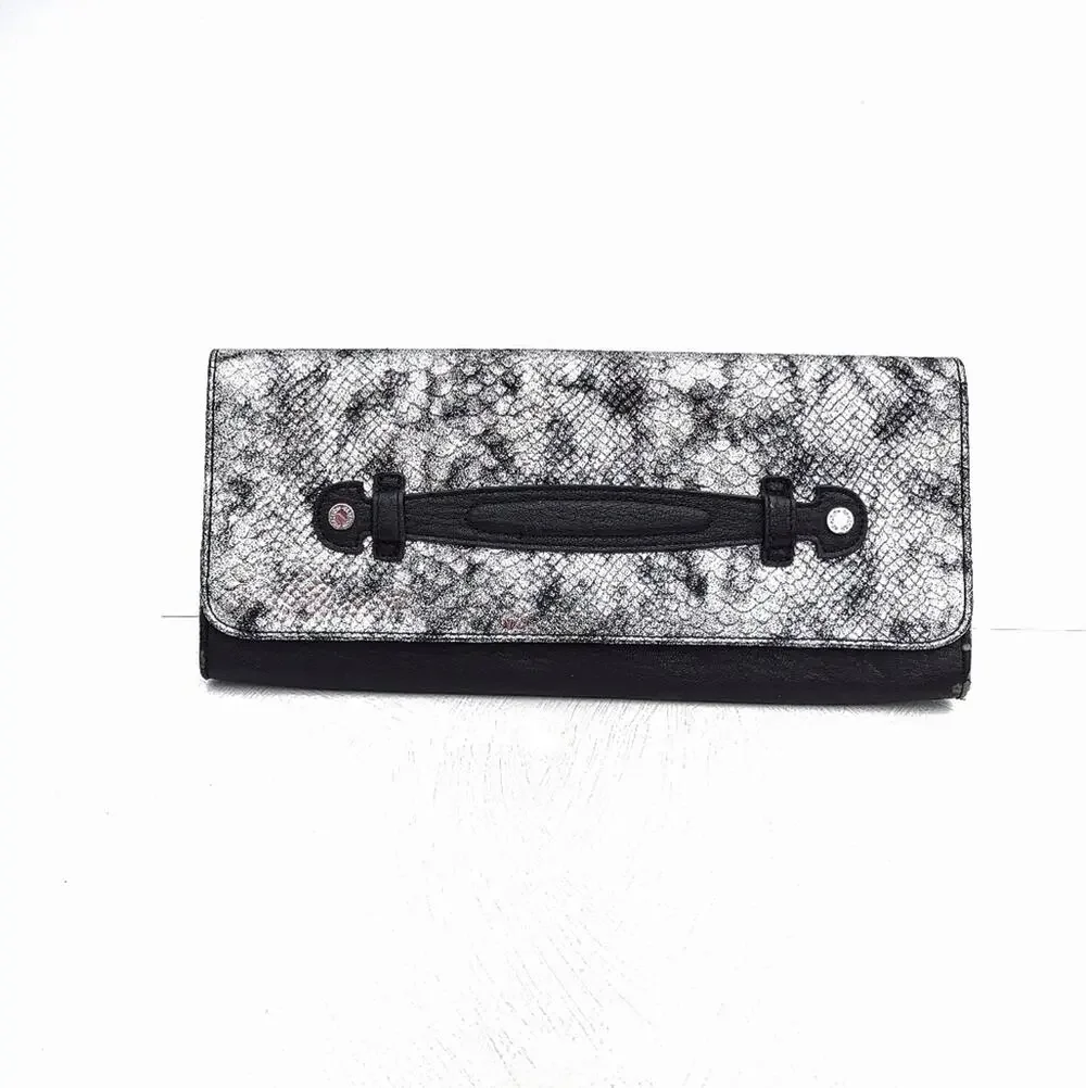 KENNETH COLE Faux Snakeskin Clutch Retro Envelope Purse Handbag Y2K Metallic